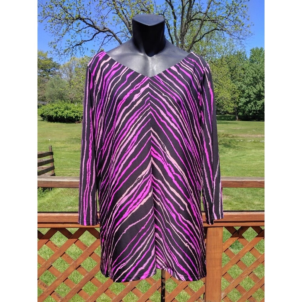 Bob Mackie Black and Pink Diagonal Stripe V Neck Long Sleeve Top Size Medium